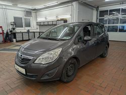 Grau Gebraucht 2010 Opel Meriva Van / Kleinbus | 2.499 € (Fairer Preis)