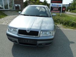 Grau Gebraucht 2004 Skoda Octavia Ambiente Kombi | 3.400 € (Etwas zu teuer)