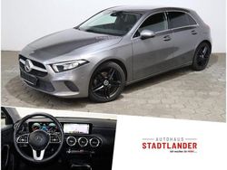 Grau Gebraucht 2018 Mercedes A180 Limousine | 17.990 € (Fairer Preis)