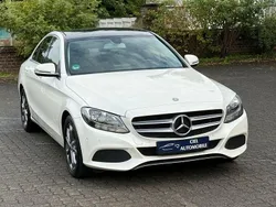Weiß Gebraucht 2016 Mercedes C180 Limousine | 15.890 € (Fairer Preis)