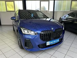 Blau Gebraucht 2024 BMW 218 Active Tourer M Sport Van / Kleinbus | 33.800 € (Fairer Preis)