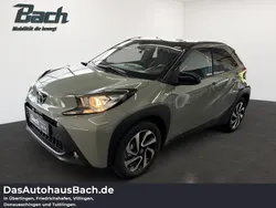 Urban khaki / black Gebraucht 2025 Toyota Aygo Kleinwagen | 19.840 € (Teuer)