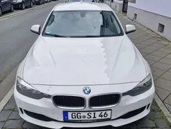 Weiß Gebraucht 2012 BMW 320 Kombi | 8.249 € (Fairer Preis)