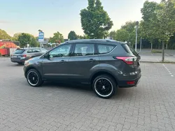 Grau Gebraucht 2019 Ford Kuga SUV | 17.250 € (Superpreis)