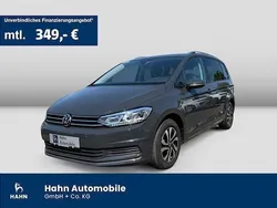 Uranograu Gebraucht 2022 VW Touran Active Van / Kleinbus | 21.395 € (Superpreis)