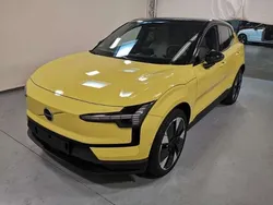 Moss yellow Gebraucht 2024 Volvo EX30 Ultra SUV | 37.450 € (Fairer Preis)