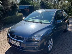 Andere außenfarben Gebraucht 2007 Ford Focus Titanium Limousine | 3.000 € (Guter Preis)