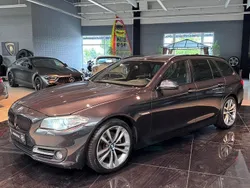 Grau Gebraucht 2015 BMW 520 Comfort Edition Kombi | 19.995 €