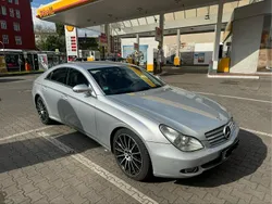 Grau Gebraucht 2007 Mercedes CLS320 Coupé | 5.500 € (Fairer Preis)