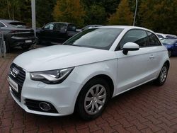 Weiß Gebraucht 2013 Audi A1 Kleinwagen | 11.990 €