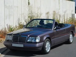 Violet Gebraucht 1994 Mercedes E320 Cabrio | 22.999 €