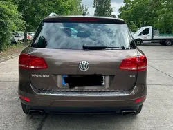 Braun Gebraucht 2010 VW Touareg SUV | 20.000 €