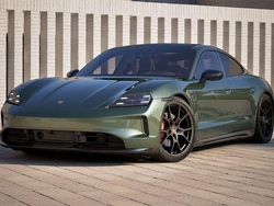 Grün Neu 2025 Porsche Taycan 4S Black Edition Limousine | 171.933 €