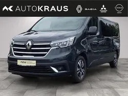 Grau Gebraucht 2023 Renault Trafic Van | 40.900 €