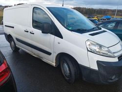 Weiß Gebraucht 2011 Citroën Jumpy Van / Kleinbus | 2.230 € (Guter Preis)