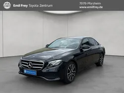 Obsidianschwarz metallic Gebraucht 2019 Mercedes E350 Avantgarde Limousine | 33.490 € (Fairer Preis)
