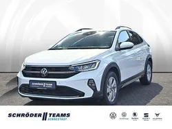 Weiß Gebraucht 2022 VW Taigo Life SUV | 17.999 € (Guter Preis)