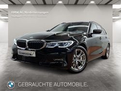 Schwarz Gebraucht 2021 BMW 330 Sport Line Kombi | 32.280 € (Fairer Preis)