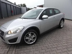 Rauchsilber. Gebraucht 2010 Volvo C30 Kleinwagen | 3.300 € (Fairer Preis)