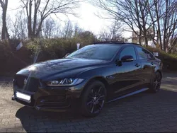 Schwarz Gebraucht 2016 Jaguar XE R-Sport Limousine | 17.290 € (Etwas zu teuer)