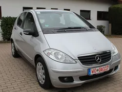Silber Gebraucht 2004 Mercedes A180 Classic Limousine | 1.790 € (Fairer Preis)