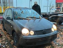 Schwarz Gebraucht 2004 VW Polo Kleinwagen | 600 € (Guter Preis)