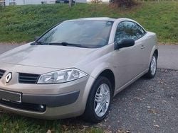 Beige Gebraucht 2005 Renault Mégane Cabriolet Privilege Cabrio | 2.000 € (Guter Preis)