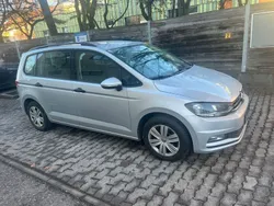 Grau Gebraucht 2016 VW Touran Cup Van / Kleinbus | 12.900 € (Guter Preis)