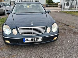 Blau Gebraucht 2007 Mercedes E280 Limousine | 1.599 €
