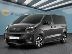 Grau Neu 2025 Peugeot Traveller Allure Van / Kleinbus | 49.599 € (Etwas zu teuer)