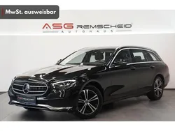 Schwarz Gebraucht 2021 Mercedes E220 Avantgarde Limousine | 23.750 € (Superpreis)