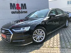 Brillantschwarz Gebraucht 2019 Audi A8L Ambiente Limousine | 56.900 €