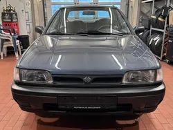Grau Gebraucht 1991 Nissan Sunny Limousine | 2.000 €