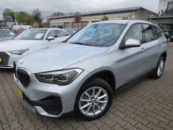 Silber Gebraucht 2020 BMW X1 Sport Line SUV | 25.990 € (Fairer Preis)