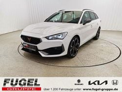 "candy" weiss Gebraucht 2022 Cupra Leon VZ Kombi | 24.469 € (Guter Preis)