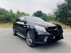 Schwarz Gebraucht 2016 Mercedes GLE350 AMG line SUV | 43.800 €