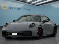 Grau Neu 2025 Porsche 911 Carrera 4 Coupé | 220.899 €