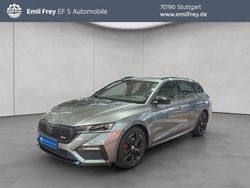 Graphitgrau metallic Gebraucht 2022 Skoda Octavia RS Kombi | 26.890 € (Guter Preis)