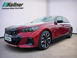 Rot Gebraucht 2024 BMW i5 Shadowline Limousine | 78.390 € (Teuer)