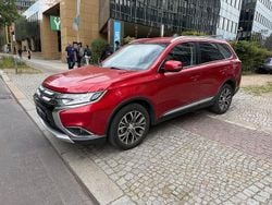 Rot Gebraucht 2015 Mitsubishi Outlander Plus SUV | 10.299 € (Superpreis)