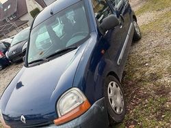 Blau Gebraucht 2001 Renault Kangoo Kombi | 500 €