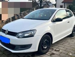 Weiß Gebraucht 2010 VW Polo Trendline Kleinwagen | 2.550 € (Guter Preis)