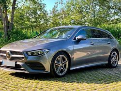 Grau Gebraucht 2019 Mercedes CLA250 Shooting Brake AMG line Kombi | 29.900 € (Fairer Preis)