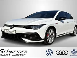 Oryxweiß perleffekt (metallic) Gebraucht 2022 VW Golf VIII GTI Limousine | 34.760 € (Guter Preis)