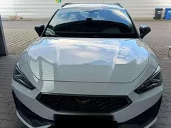 Weiß Gebraucht 2022 Cupra Leon Kombi | 31.000 € (Guter Preis)