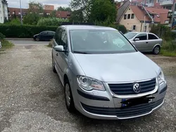 Silber Gebraucht 2009 VW Touran Van / Kleinbus | 1.799 € (Superpreis)