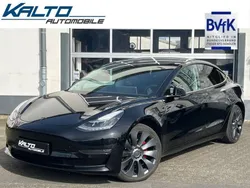 Schwarz Gebraucht 2019 Tesla Model 3 Long Range Limousine | 22.450 € (Fairer Preis)