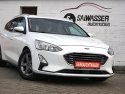 Weiß Gebraucht 2018 Ford Focus Titanium Kombi | 13.900 € (Fairer Preis)