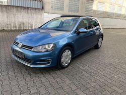 Blau Gebraucht 2013 VW Golf Highline Limousine | 7.950 € (Fairer Preis)