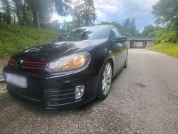 Schwarz Gebraucht 2010 VW Golf VI GTI Kleinwagen | 7.750 €